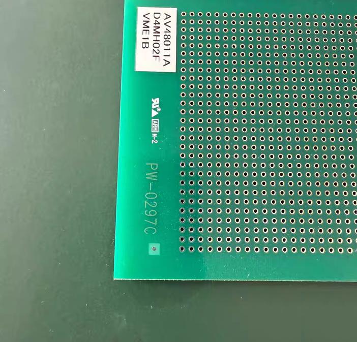 AV48011AD4MHO2F VME1B PW-0297C