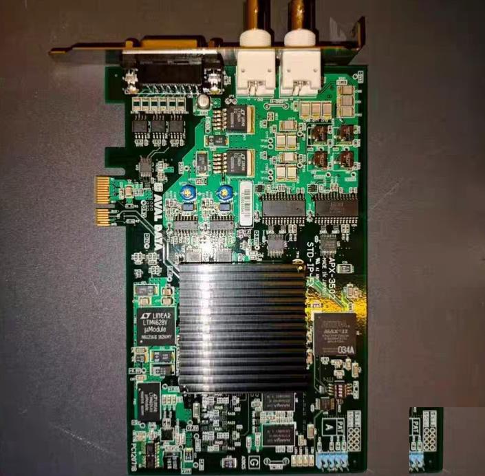 AVAL DATA APX-3502 DVI 6