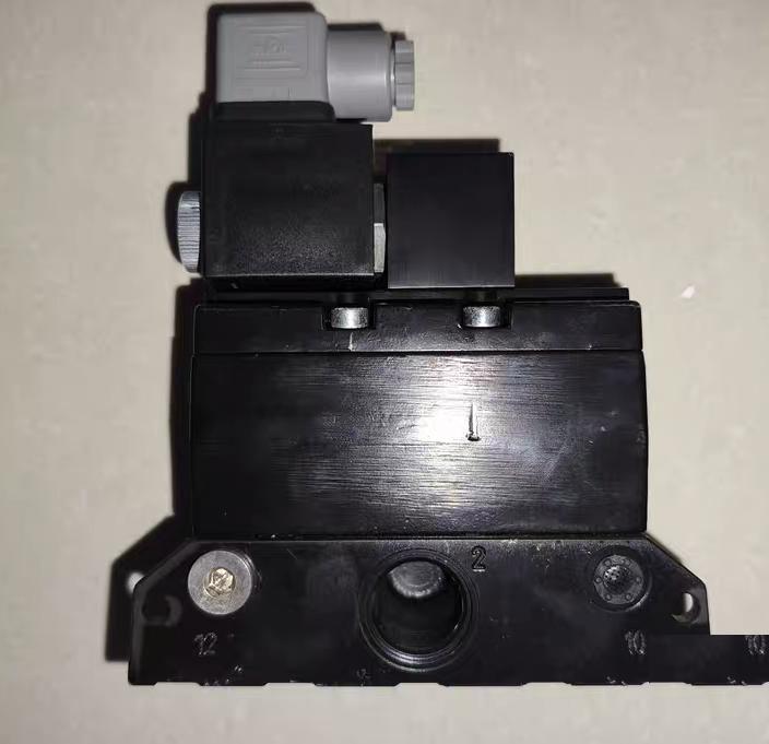 AVENTICS R404061165 24V DC 10W 30bar