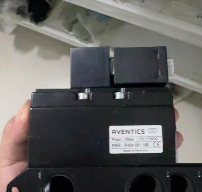 AVENTICS R404061165 30bar 24V DC 10W