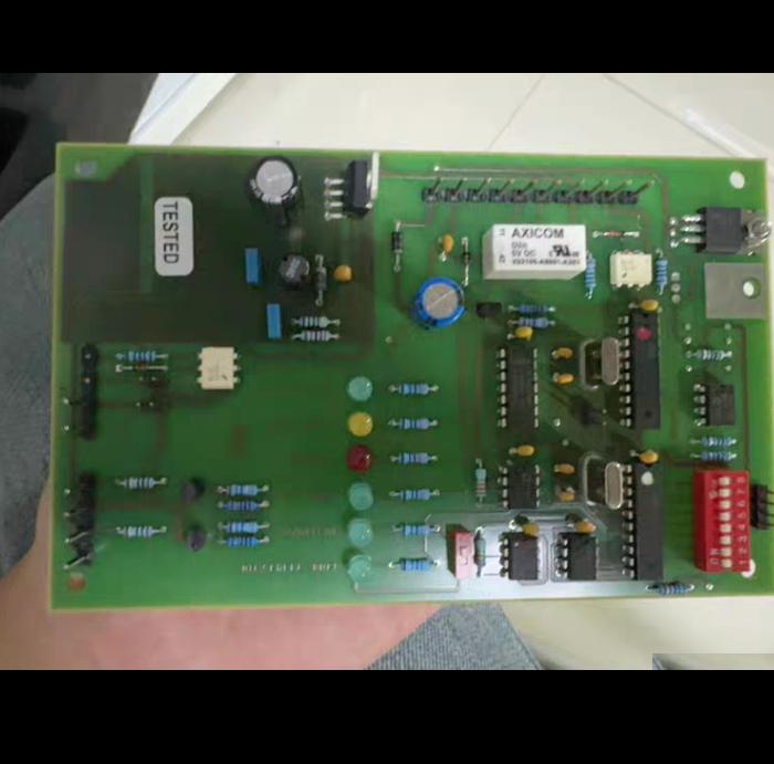 AXICOM D2n 5V DC