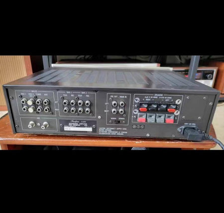 Accupphase E-204