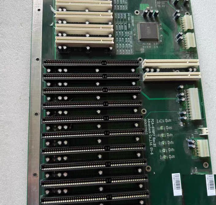 Advantech PCA-6114P7-0D1 REV D1 D3 7 PCI PCA-6119P7