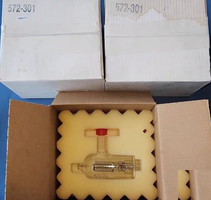 Agilent Technologies K7360301 IonizationGauge Type 572 Varian 5300019IIS 1 3