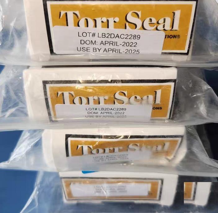 Agilent Torr Seal 9530001 AB USED BY SEP 2027 2027 9 950 950 1 13 0 98 824 4 8 Torr Seal® epoxy is resin seals vacuum leaks Torr Seal can be used at pressures of 10-9torr Torr Seal can bond to a variety of materials including glass metal and ceramics