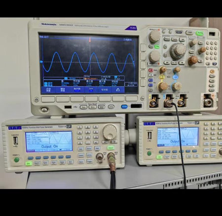 Aim-TTi TG5011A 50MHz dds prbs sin x x 0 001mhz 50MHz 14 1μHz μ v 20mV 20V Peak Peak 50ohms - 128K 125MS s USB LCD am fm pm pwm f bspk sum prbs windows plus USB LAN LXI