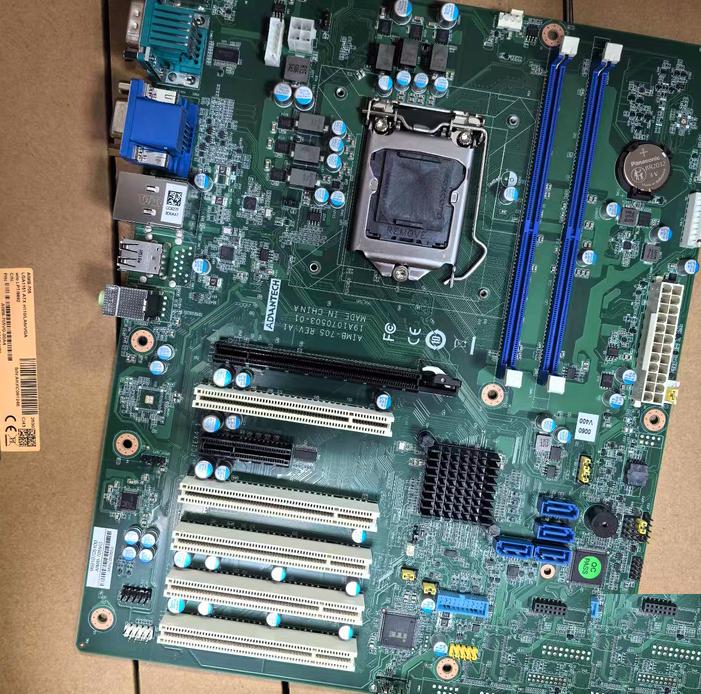 Aimb-705vg VGA DVI DDR4 USB3 0 Intel