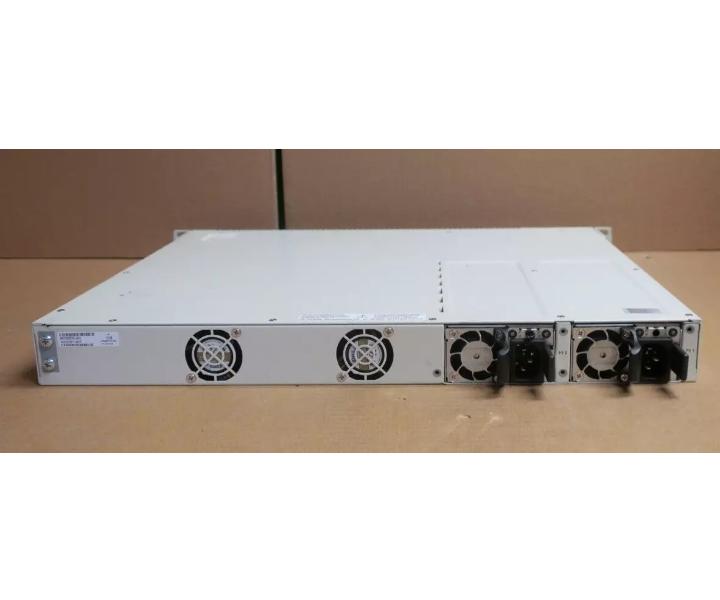 OS6560-P24Z24 4xSFP