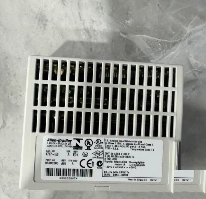 Allen-Bradley 1797-IE8 Flex Ex 8 T C RTD