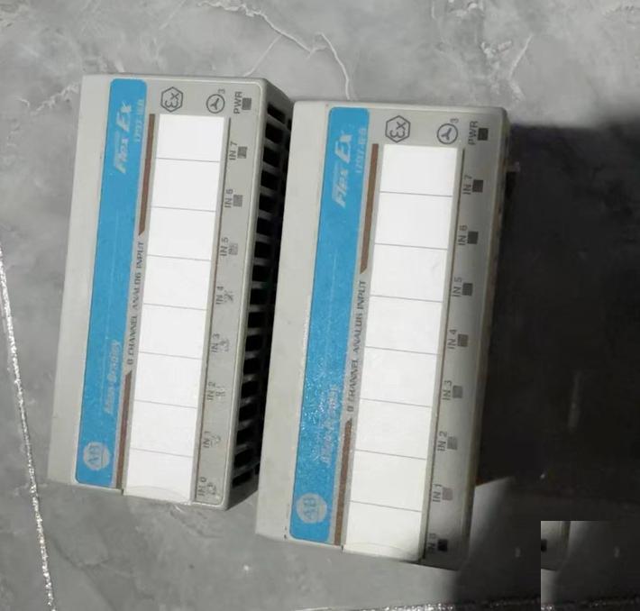 Allen-Bradley 1797-IE8 Flex Ex 8 T C RTD