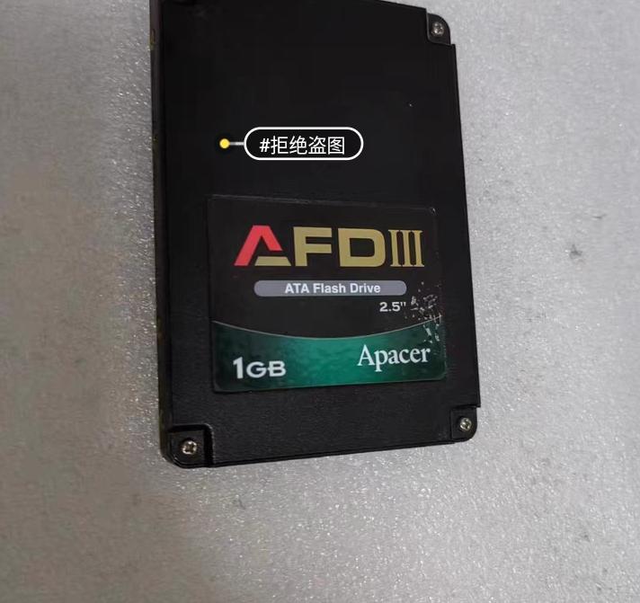 Apacer    SSD    IDE 1GB