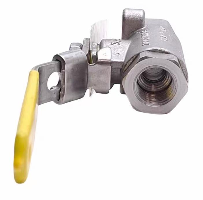 Apollo 76-102-27 Manual Ball Valve Stainless Steel 3 8in NPT Female 150psi