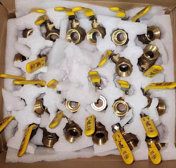 Apollo 94A-103-01 21 Apollo™ 94A-103-01 2-Piece Ball Valve 1 2 FNPT Brass Body Full Port Gas PTFE 600 psi Max Pressure CWP