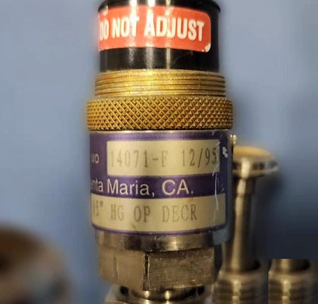 Applied Materials 0190-09132 WASCO SV129-31W2B Vacuum Switch 1A 115VAC 30 HG