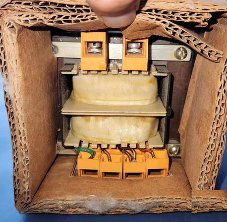 Axcelis EATON 6600085 115VAC TO 24VACEATON 6600085 SIGNAL TRANSFORMER M4L-3-1033 XFMR 24VAC GSD