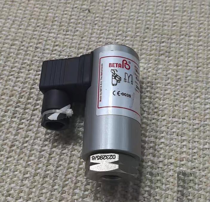 B2-P502H-S1B-B1-BL-M