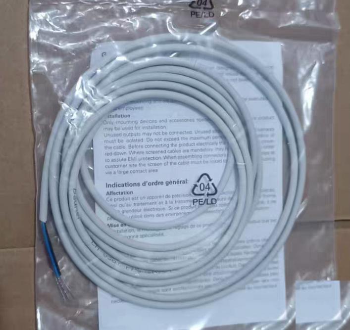 BAUMER IFRM 04P15A1 L 10144583 350 N5-3