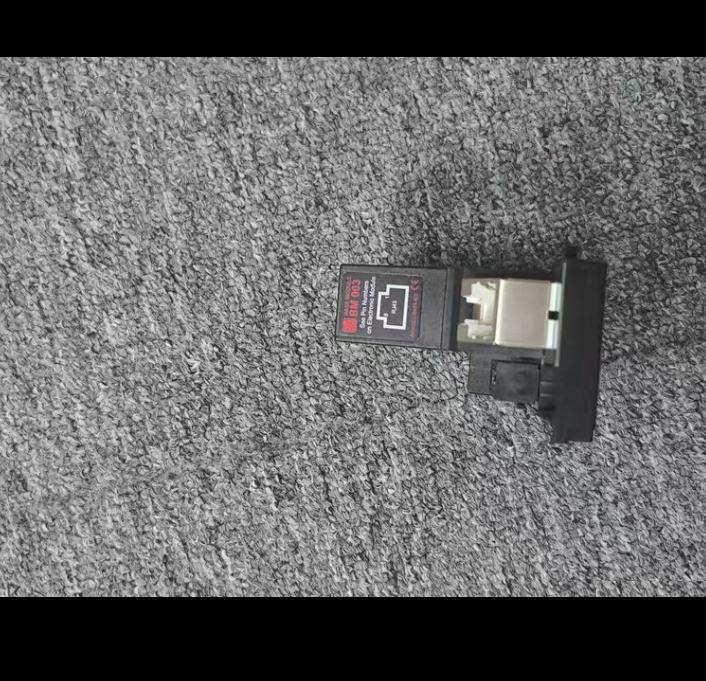 BM 003