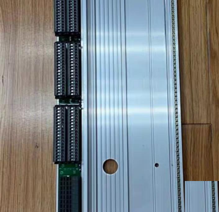 B R 7BP710 0