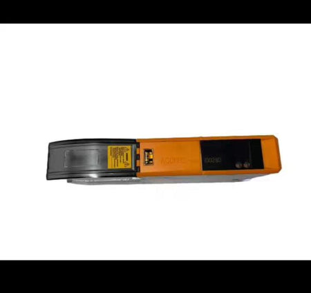 B R 8BVI0028HCD0 000-1