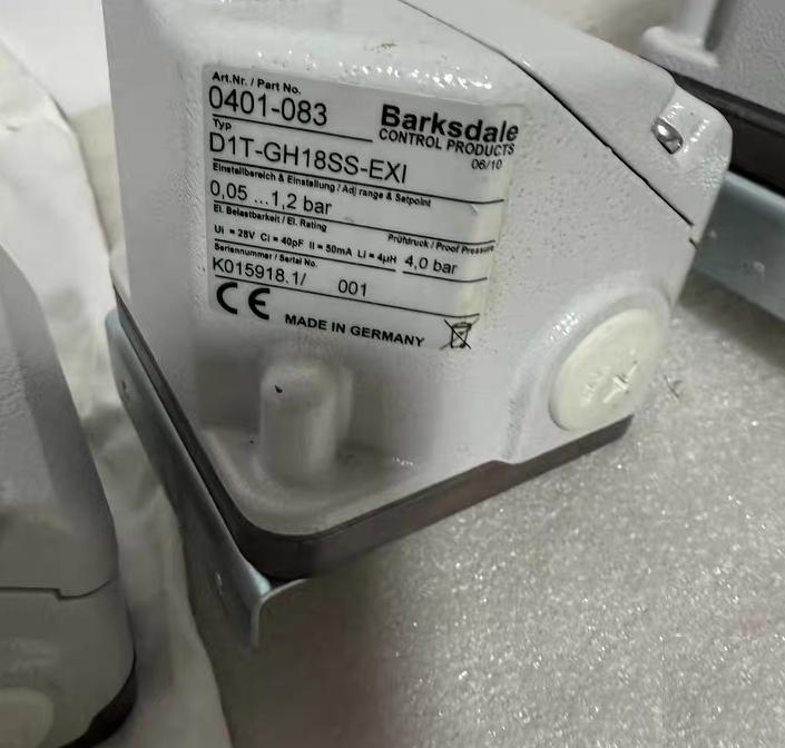 Barksdale D1T-M3SS-EXI 0401-216 0 012-0 20bar 0 05-1 2bar