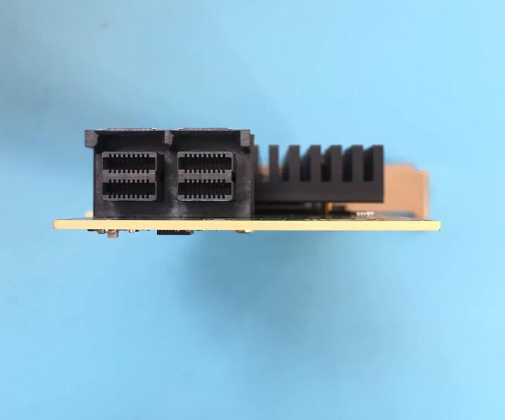9400-8i Tri-Mode 12Gbps