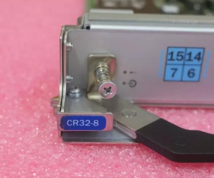 CR32-8 XBR-X68-0106 4x32Gb