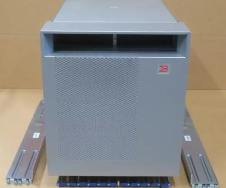 X6-8 8-Slot FC32-48 CR32-8 Gen6 CPX6