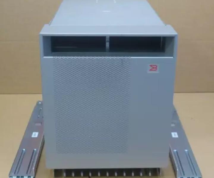 X6-8 8-Slot Rack-Mountable Gen6