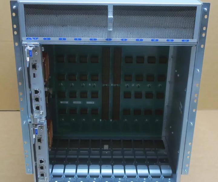 X6-8 8-Slot Gen6 CPX6