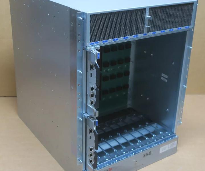 X6-8 8-Slot Gen6 CPX6