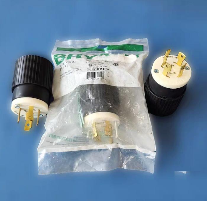 Bryant 71530NP 71530NC 4 1 5BRYANT Locking Plug L15-30P Black White 250V AC 30 A 3 Pole 4 Blade Hubbell HBL2721 HBL2723