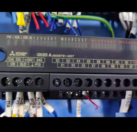 CC-Link AJ65SBTB1-32DT 24VDC 16 16 Class2 2