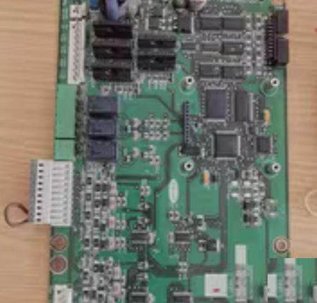 CEPL130403-101 102 32 GB 500 182 EE