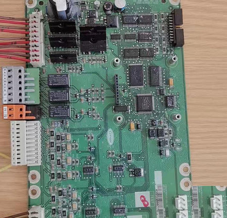 CEPL130403-101 102 32 GB 500 182 EE
