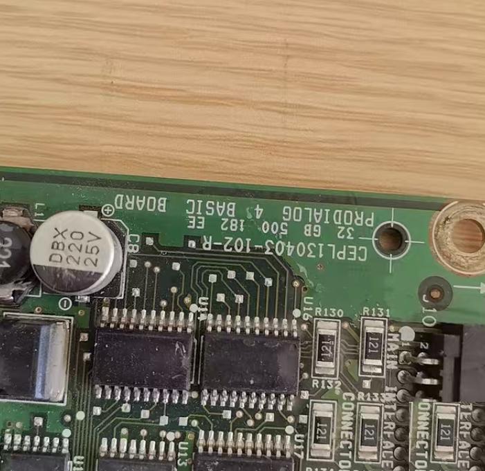 CEPL130403-101 102 32 GB 500 182 EE
