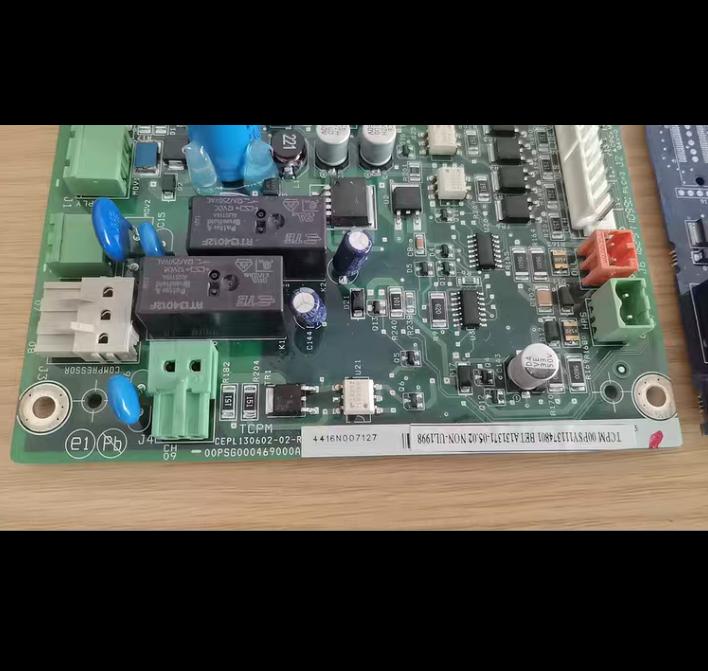 CEPL131101-02-R00PSY11137480100PSG000469000A32GB500422EE