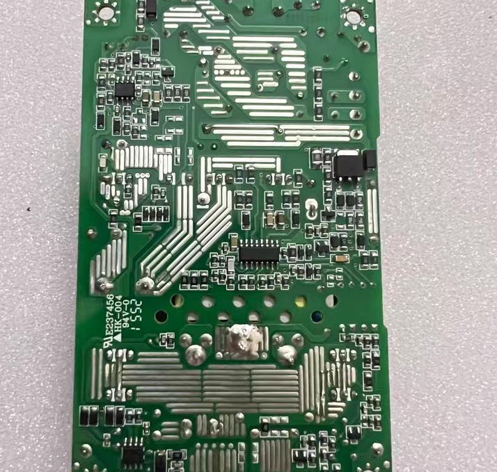 CINCON       CFM201S120    12V16 67A                                5