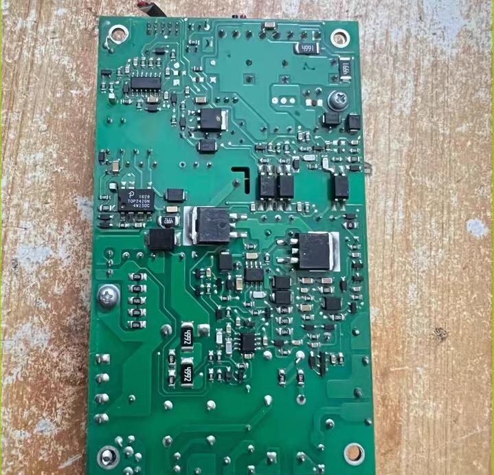 CLC175US48-MA XP           48V 3 5A
