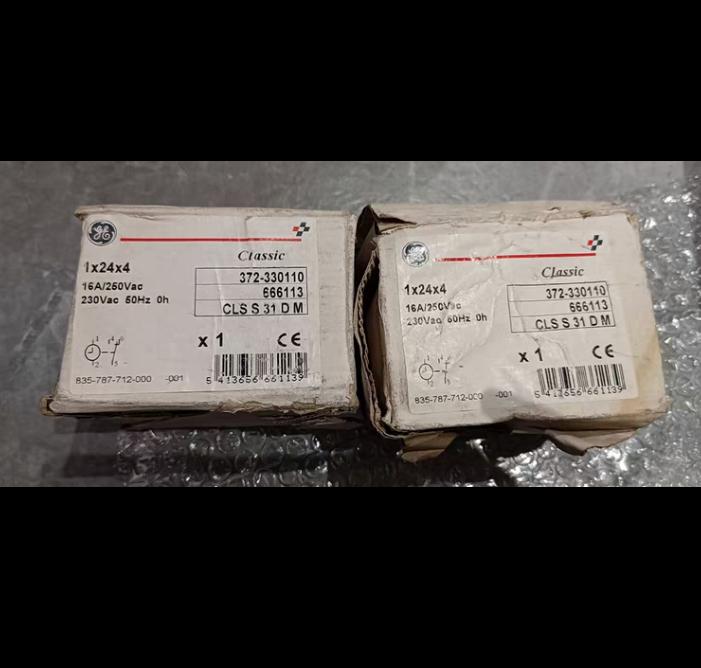 CLSS31DM 666113 372-330110 835787 712-000 3 200 11