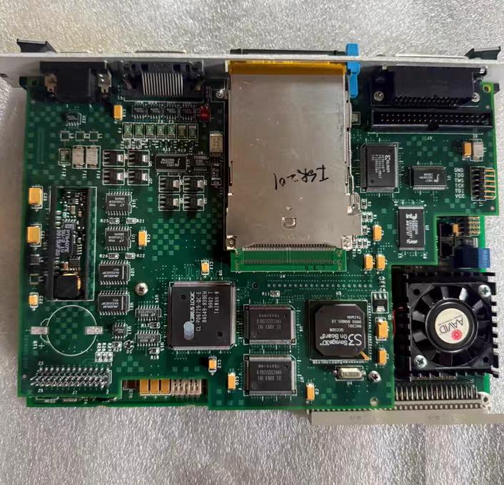 COGNEX 8203 VME IO 200 MHZ 32MB 801-8228-03 8200