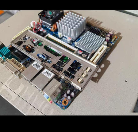 COM USB SusIAccess AIMB-256G2