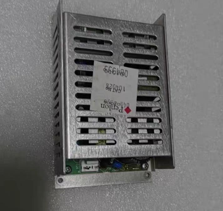 CONDOR GLM50-15       100-240V   15V 1 4A