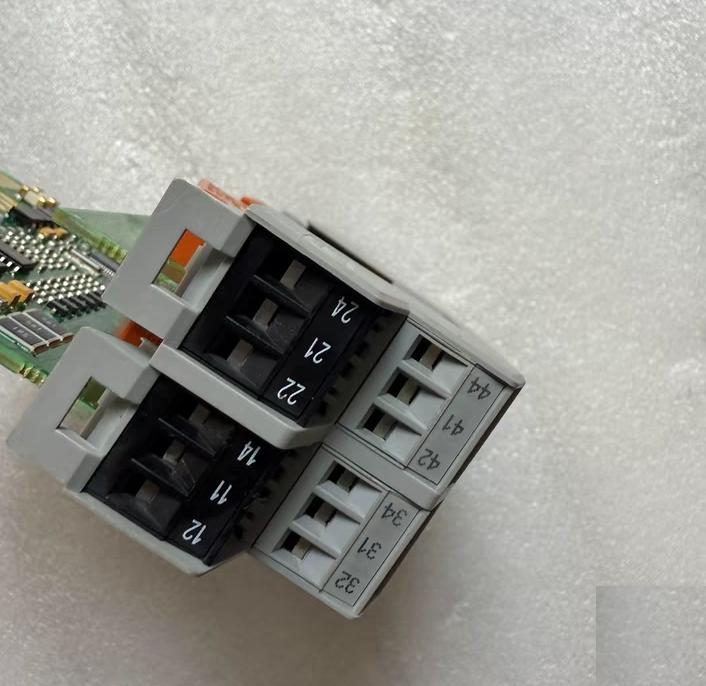 CONSILIUM TYPE M85100080-03A