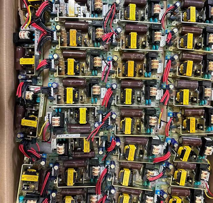COSEL LFA30F-5-SNCY        AC100-240      5V 6A    11CM  5CM                                                                                   PLC                   B
