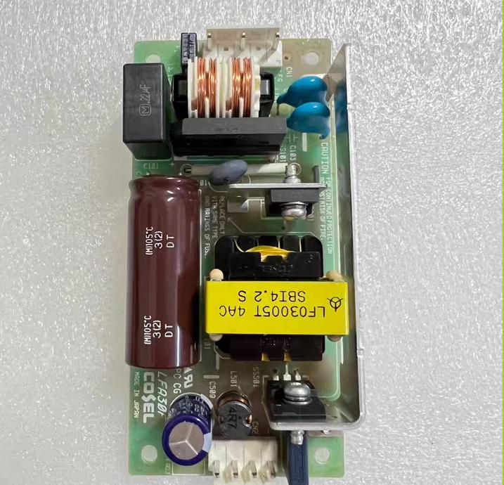 COSEL LFA30F-5        AC100-240      5V 6A    11CM  5CM                                              PLC                   B