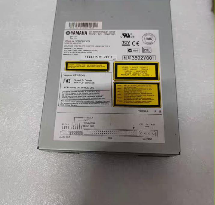 CRW2100S