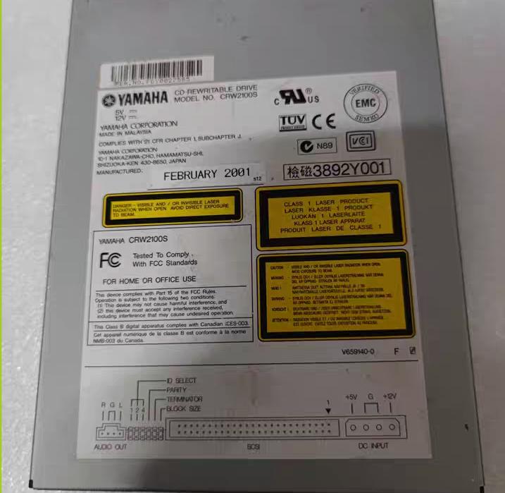CRW2100S