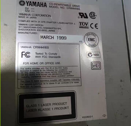 CRW4416S  CRW8824S     SCSI   50      2600    4012   CD