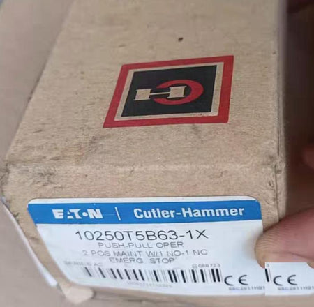CUTLER-HAMMER 10250T5B63-1X 350 10-4